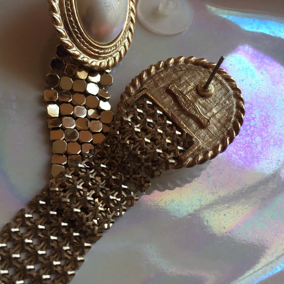 Vintage Whiting and Davis Earrings - Picture 4 of 4